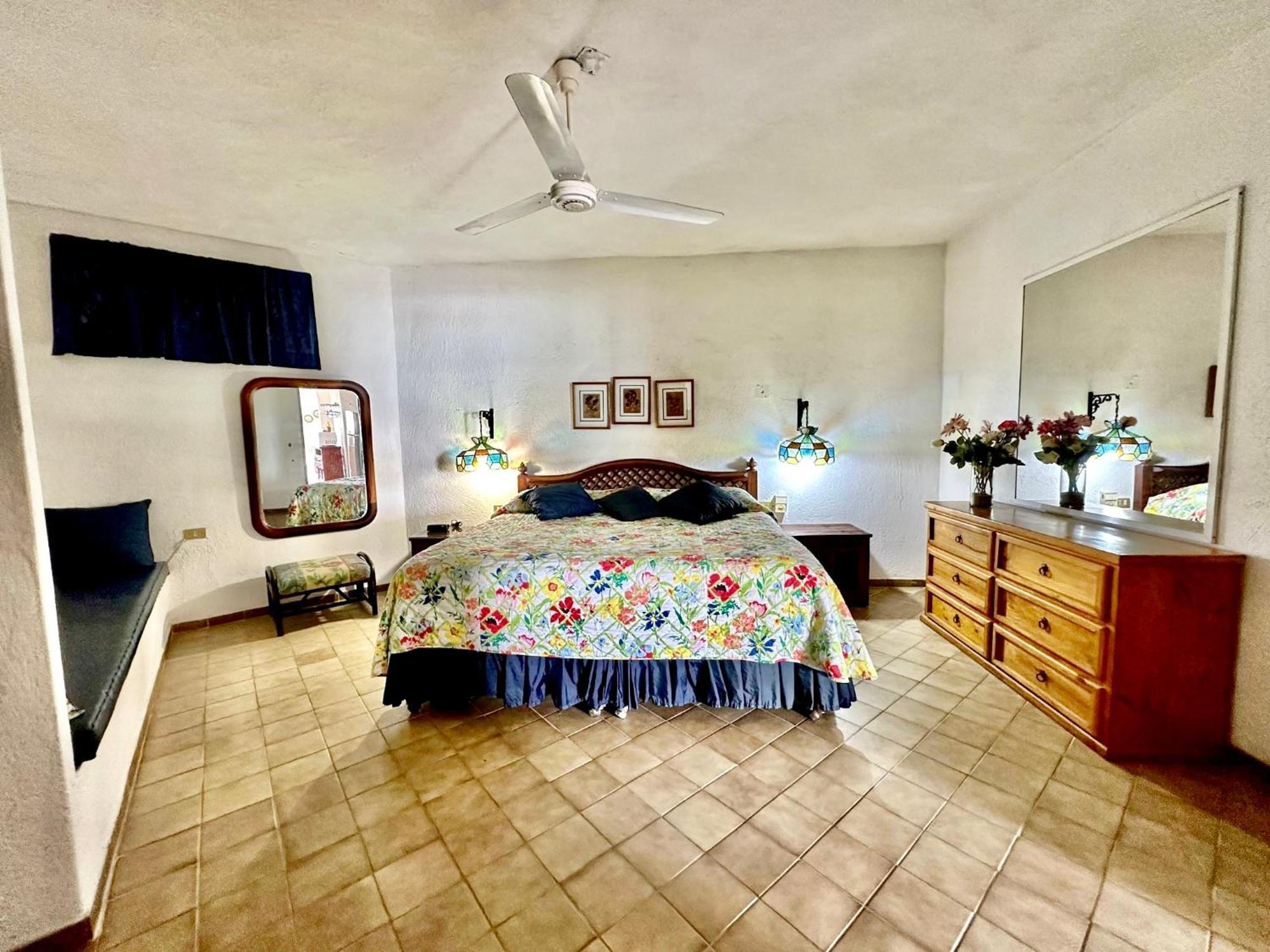 Апарт готель Casa Anita Пуерто-Вальярта Екстер'єр фото